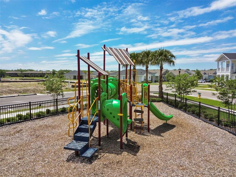 For Sale: $499,900 (3 beds, 2 baths, 1772 Square Feet)