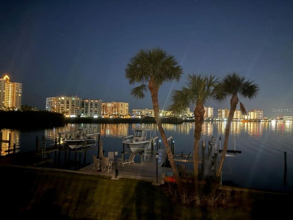 出租: $7,000 (3 贝兹, 3 浴室, 2150 平方英尺)