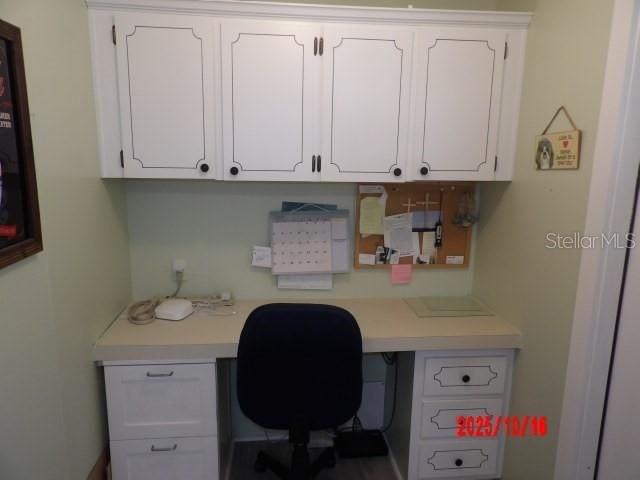 For Sale: $185,000 (2 beds, 2 baths, 1002 Square Feet)