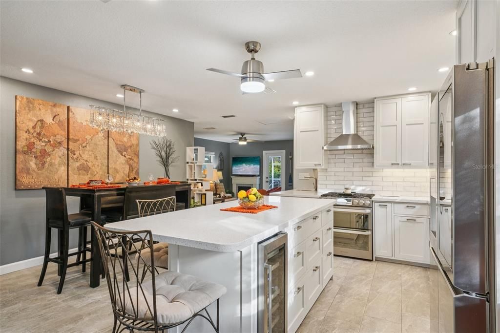 For Sale: $570,000 (3 beds, 2 baths, 1599 Square Feet)