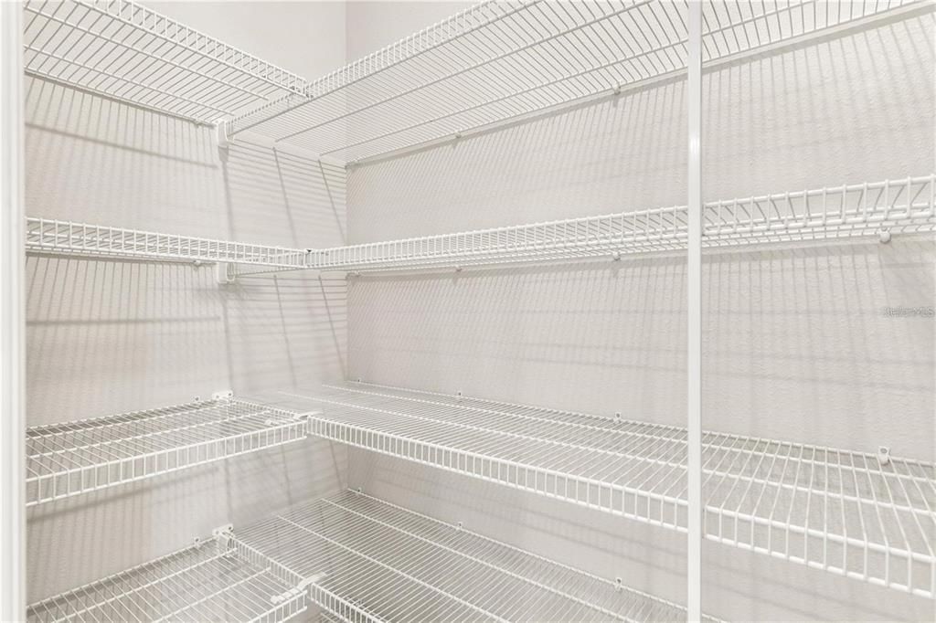 En Renta: $3,000 (4 camas, 3 baños, 2075 Pies cuadrados)