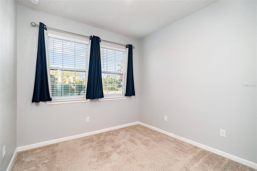 На продажу: $350,000 (2 спален, 3 ванн, 1728 Квадратных фут)