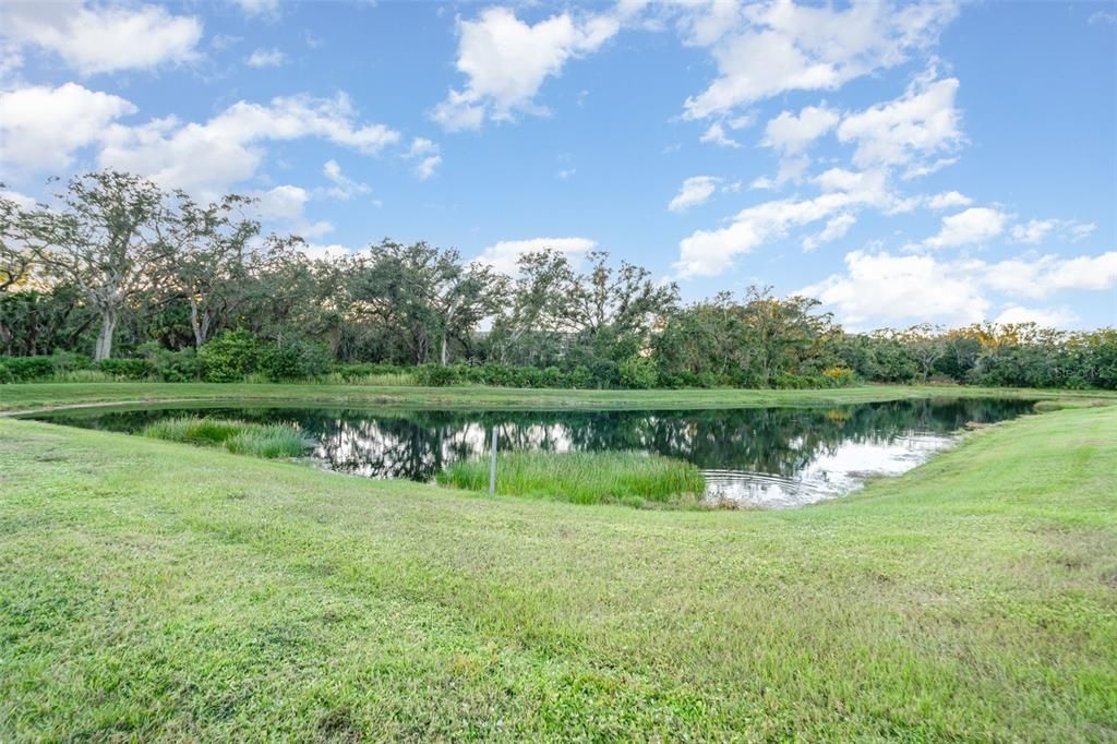 На продажу: $350,000 (2 спален, 3 ванн, 1728 Квадратных фут)