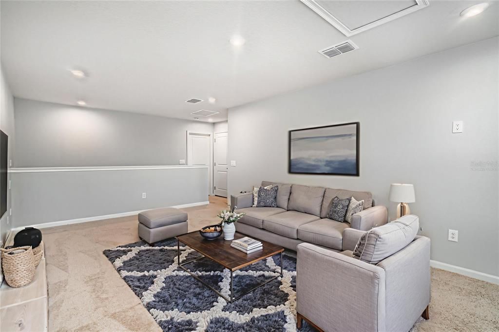 На продажу: $350,000 (2 спален, 3 ванн, 1728 Квадратных фут)