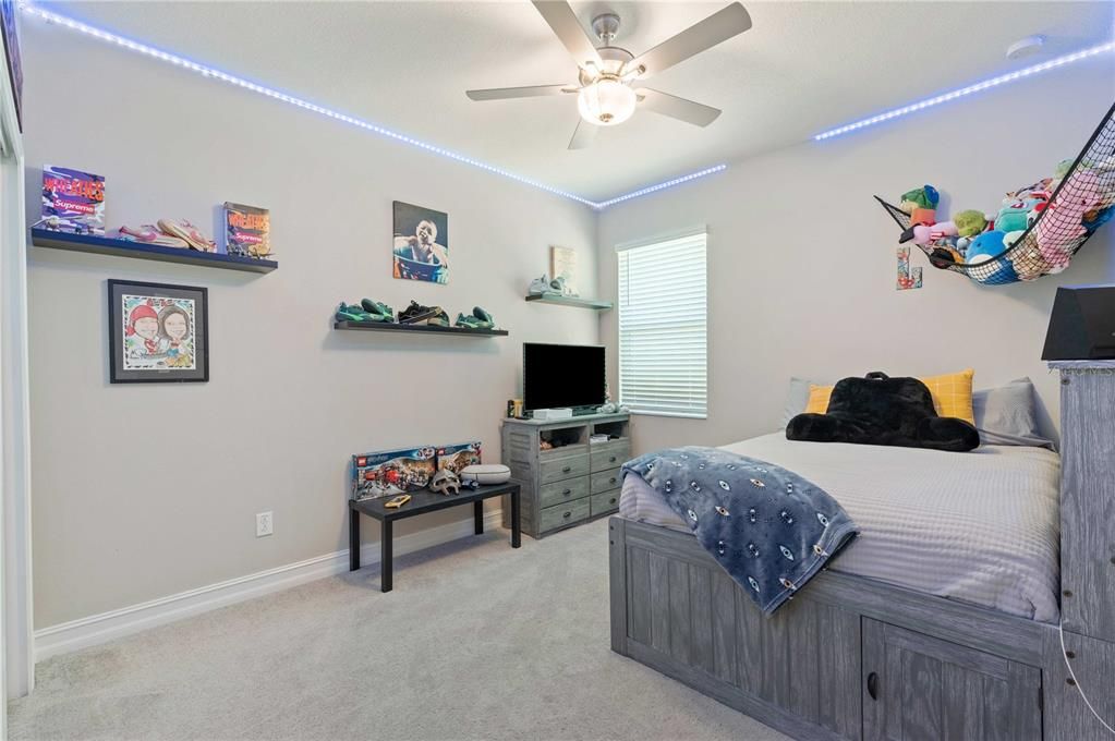 For Sale: $484,900 (3 beds, 2 baths, 2145 Square Feet)