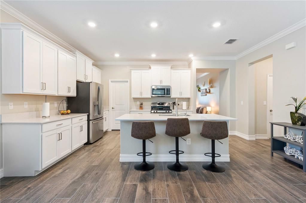 For Sale: $484,900 (3 beds, 2 baths, 2145 Square Feet)