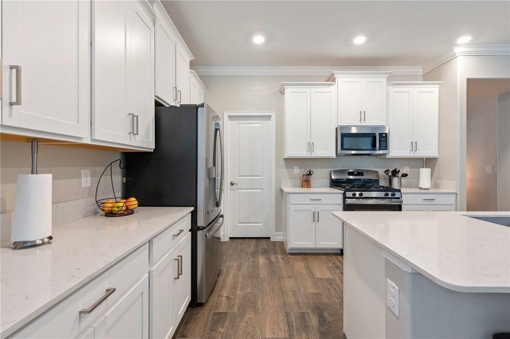 For Sale: $484,900 (3 beds, 2 baths, 2145 Square Feet)