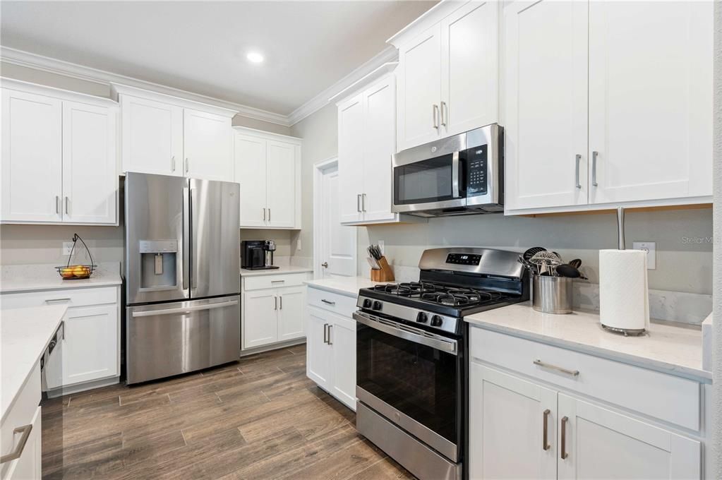 For Sale: $484,900 (3 beds, 2 baths, 2145 Square Feet)