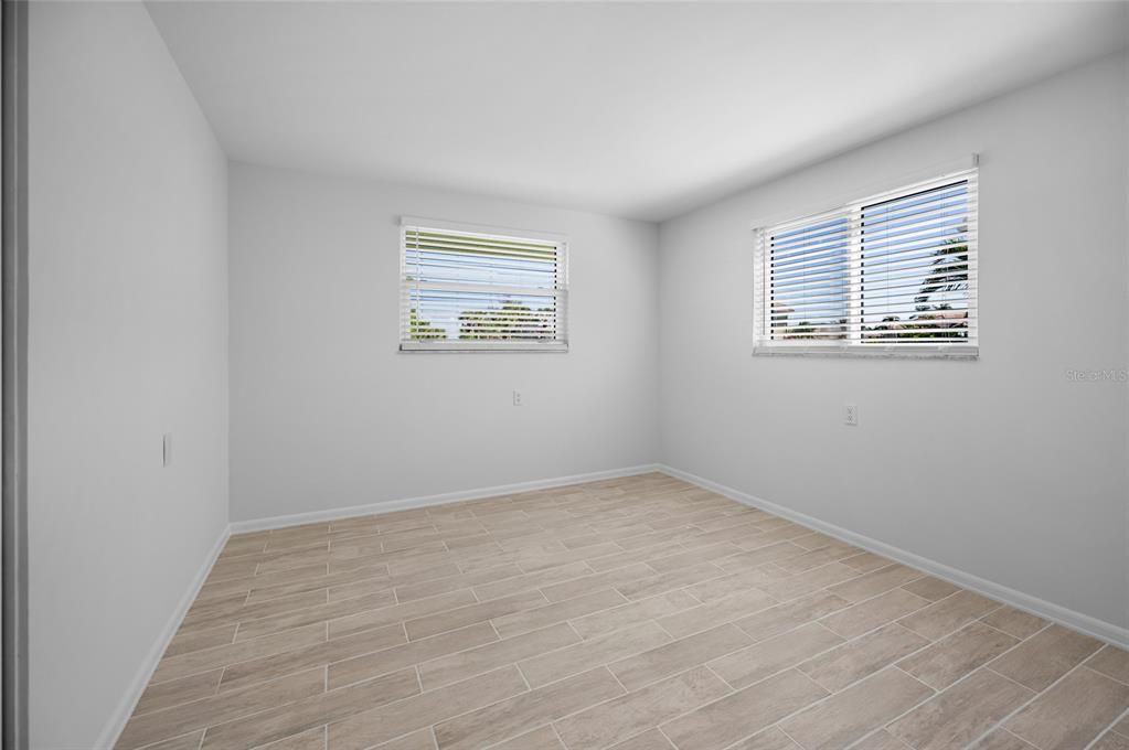 На продажу: $529,900 (3 спален, 2 ванн, 1706 Квадратных фут)