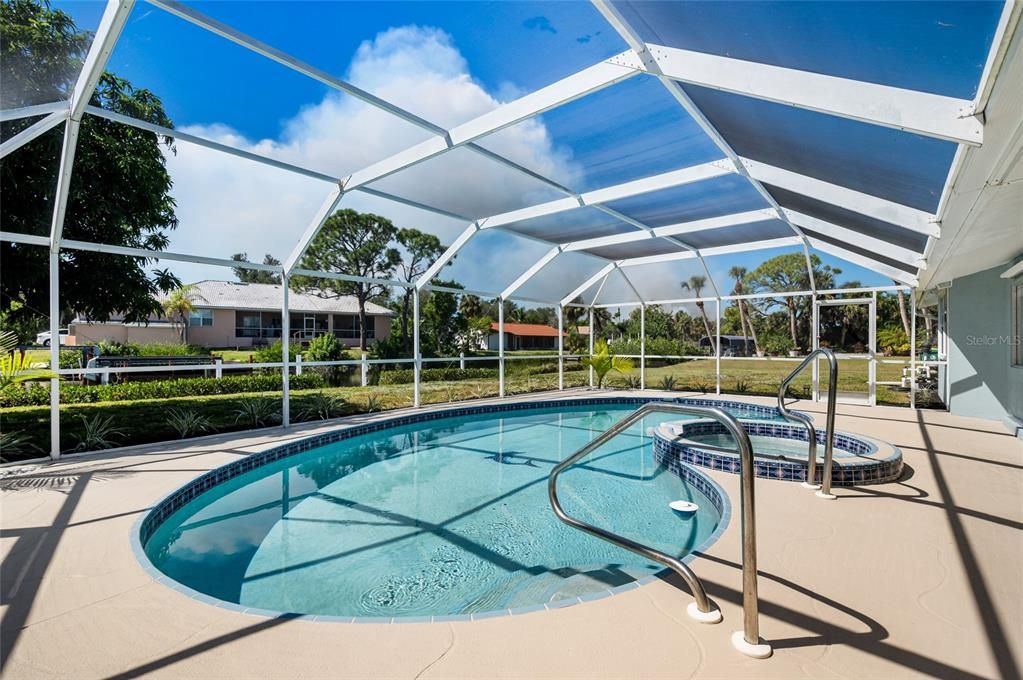 На продажу: $529,900 (3 спален, 2 ванн, 1706 Квадратных фут)