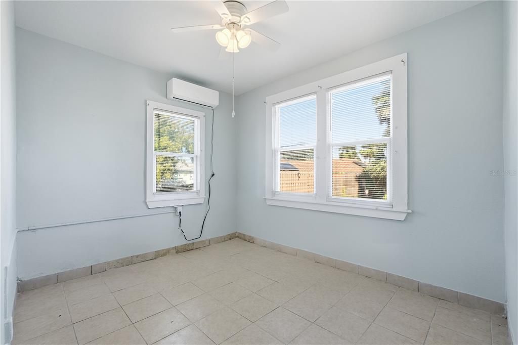 For Sale: $1,100,000 (0 beds, 0 baths, 5904 Square Feet)