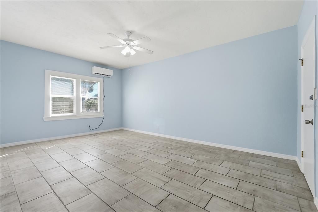 For Sale: $1,100,000 (0 beds, 0 baths, 5904 Square Feet)