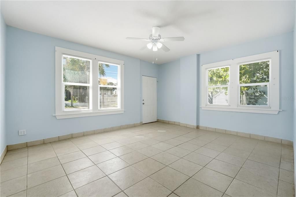 For Sale: $1,100,000 (0 beds, 0 baths, 5904 Square Feet)