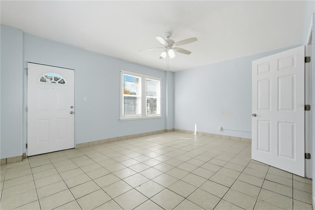 For Sale: $1,100,000 (0 beds, 0 baths, 5904 Square Feet)