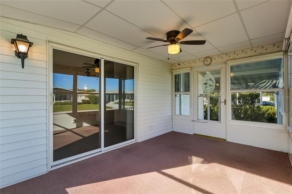 Active With Contract: $139,900 (2 beds, 2 baths, 1056 Square Feet)