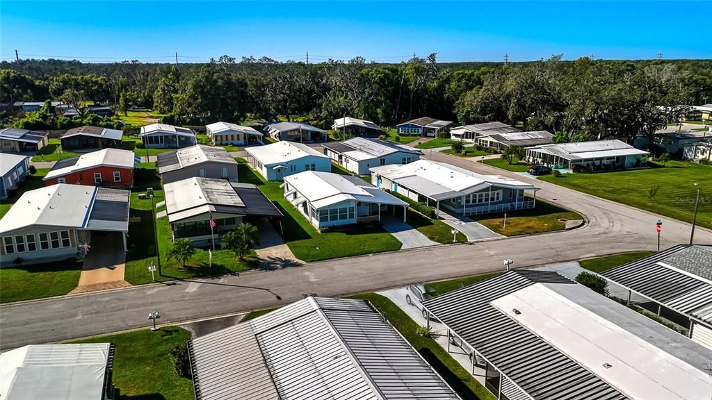 Active With Contract: $139,900 (2 beds, 2 baths, 1056 Square Feet)