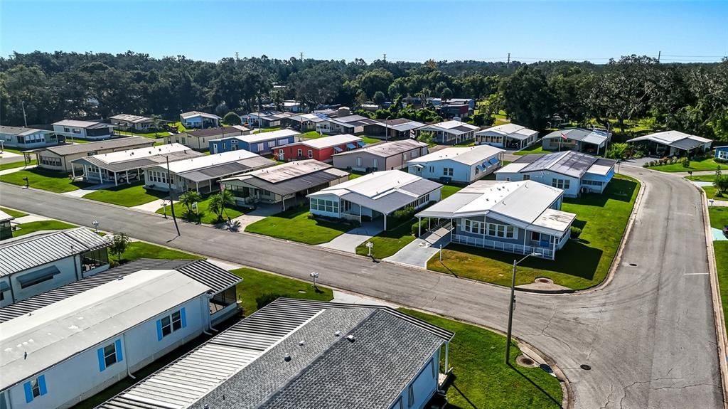 Active With Contract: $139,900 (2 beds, 2 baths, 1056 Square Feet)