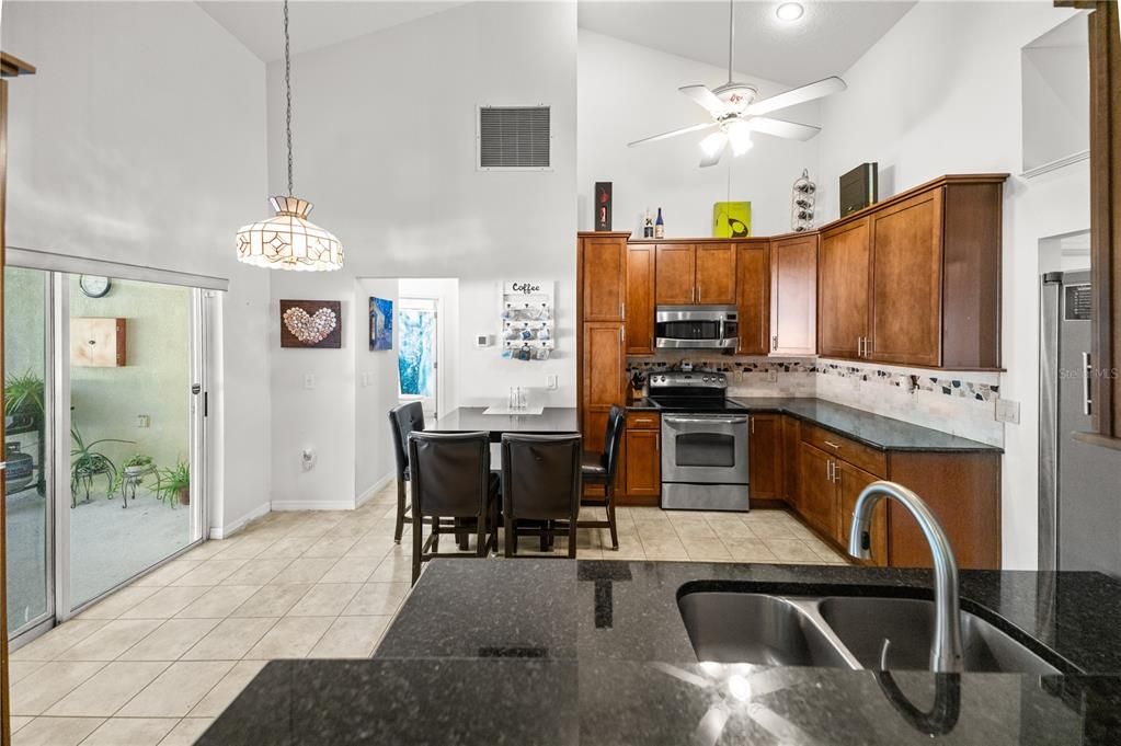 For Sale: $429,000 (4 beds, 2 baths, 1746 Square Feet)