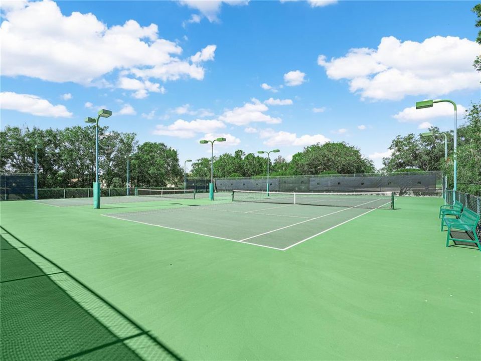 На продажу: $250,000 (3 спален, 2 ванн, 1362 Квадратных фут)