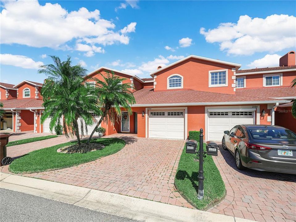 На продажу: $250,000 (3 спален, 2 ванн, 1362 Квадратных фут)