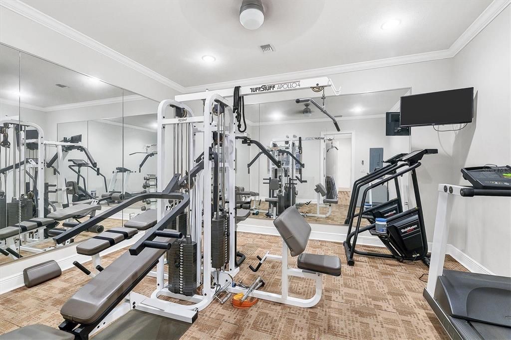 For Sale: $659,000 (3 beds, 2 baths, 1913 Square Feet)