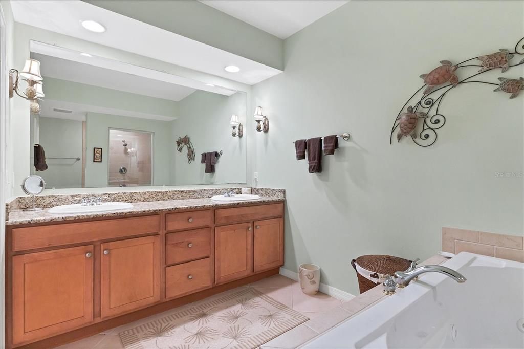 For Sale: $659,000 (3 beds, 2 baths, 1913 Square Feet)