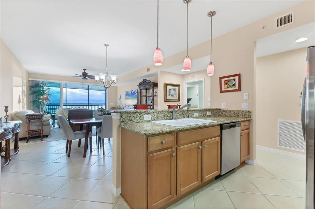 For Sale: $659,000 (3 beds, 2 baths, 1913 Square Feet)