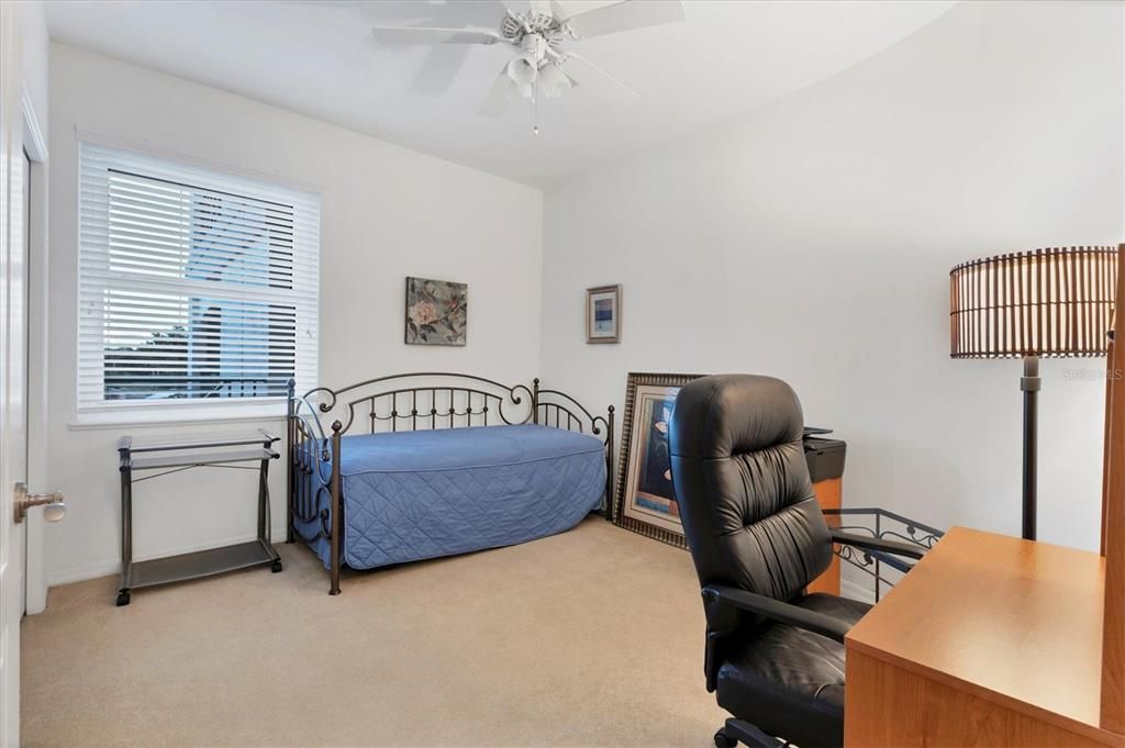 For Sale: $659,000 (3 beds, 2 baths, 1913 Square Feet)