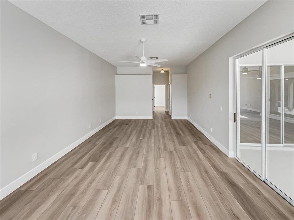 For Sale: $818,000 (5 beds, 3 baths, 3790 Square Feet)