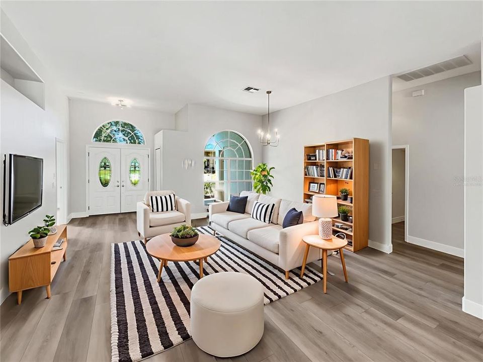 For Sale: $818,000 (5 beds, 3 baths, 3790 Square Feet)