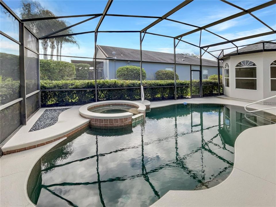 For Sale: $818,000 (5 beds, 3 baths, 3790 Square Feet)