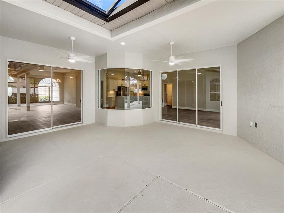 For Sale: $818,000 (5 beds, 3 baths, 3790 Square Feet)