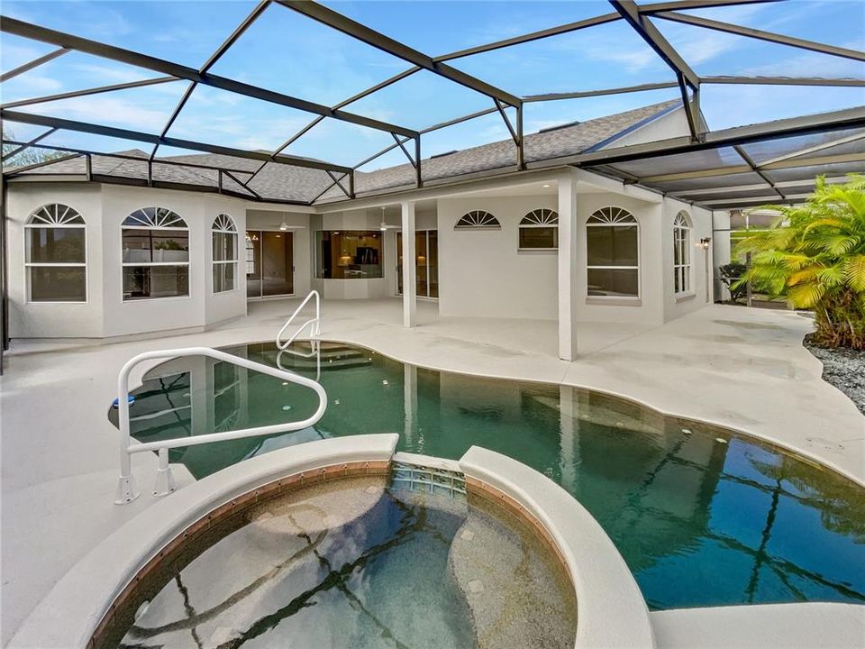 For Sale: $818,000 (5 beds, 3 baths, 3790 Square Feet)