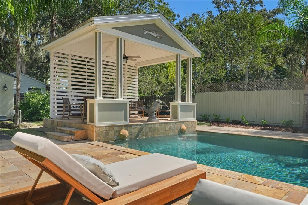 En Venta: $1,229,000 (4 camas, 3 baños, 2408 Pies cuadrados)