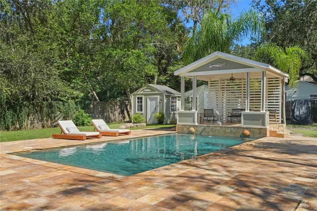 En Venta: $1,229,000 (4 camas, 3 baños, 2408 Pies cuadrados)