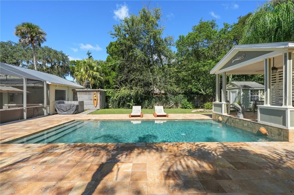 En Venta: $1,229,000 (4 camas, 3 baños, 2408 Pies cuadrados)