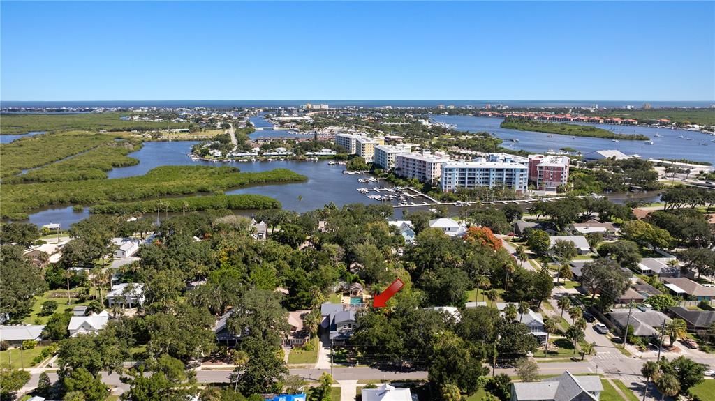 En Venta: $1,229,000 (4 camas, 3 baños, 2408 Pies cuadrados)