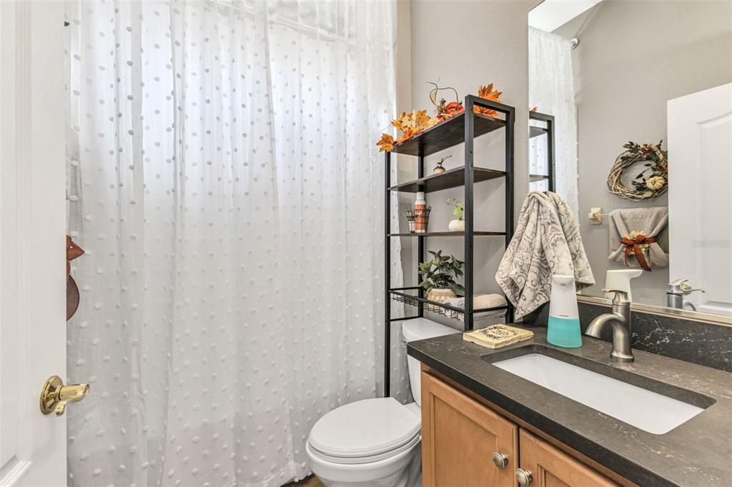 En Venta: $375,000 (2 camas, 2 baños, 1677 Pies cuadrados)