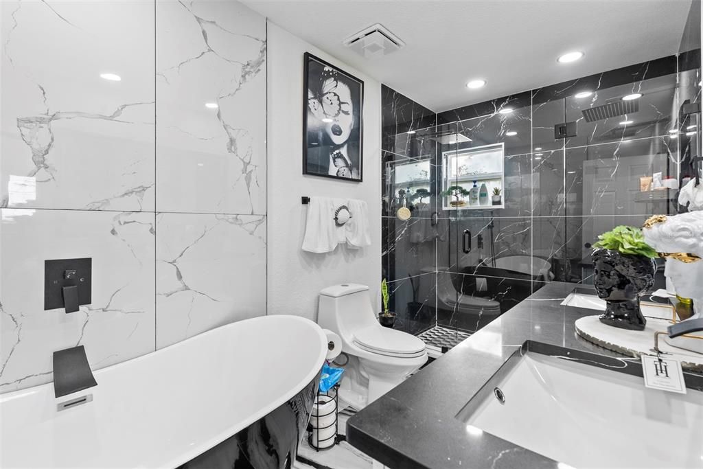 For Sale: $525,000 (3 beds, 2 baths, 1883 Square Feet)