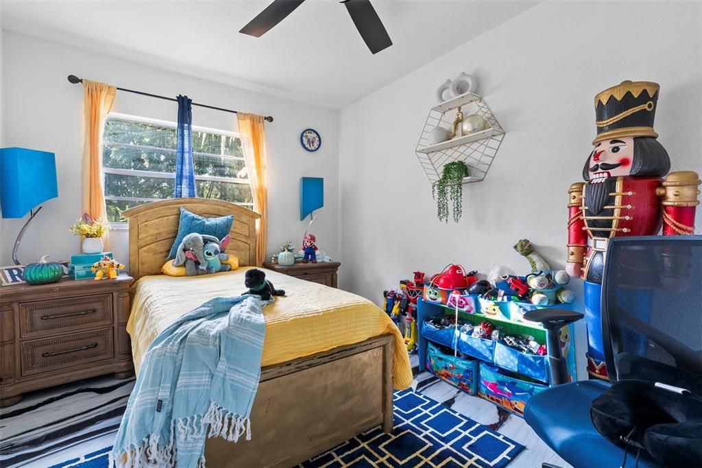 For Sale: $525,000 (3 beds, 2 baths, 1883 Square Feet)