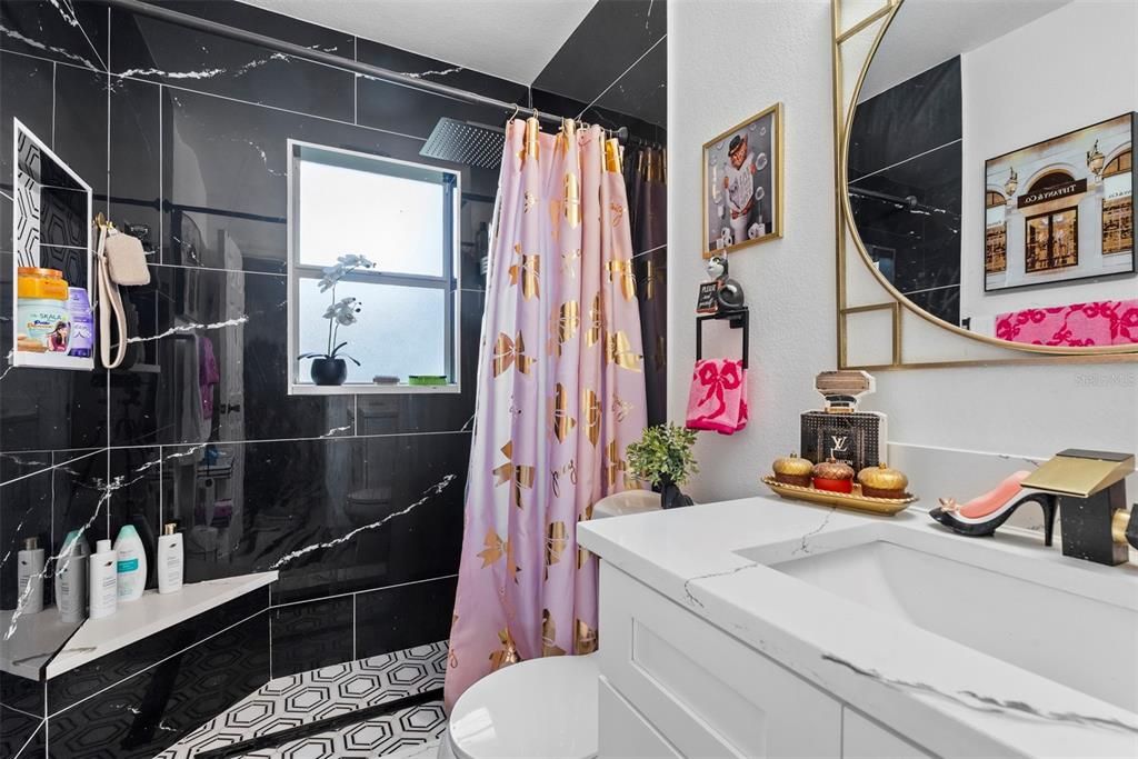 For Sale: $525,000 (3 beds, 2 baths, 1883 Square Feet)