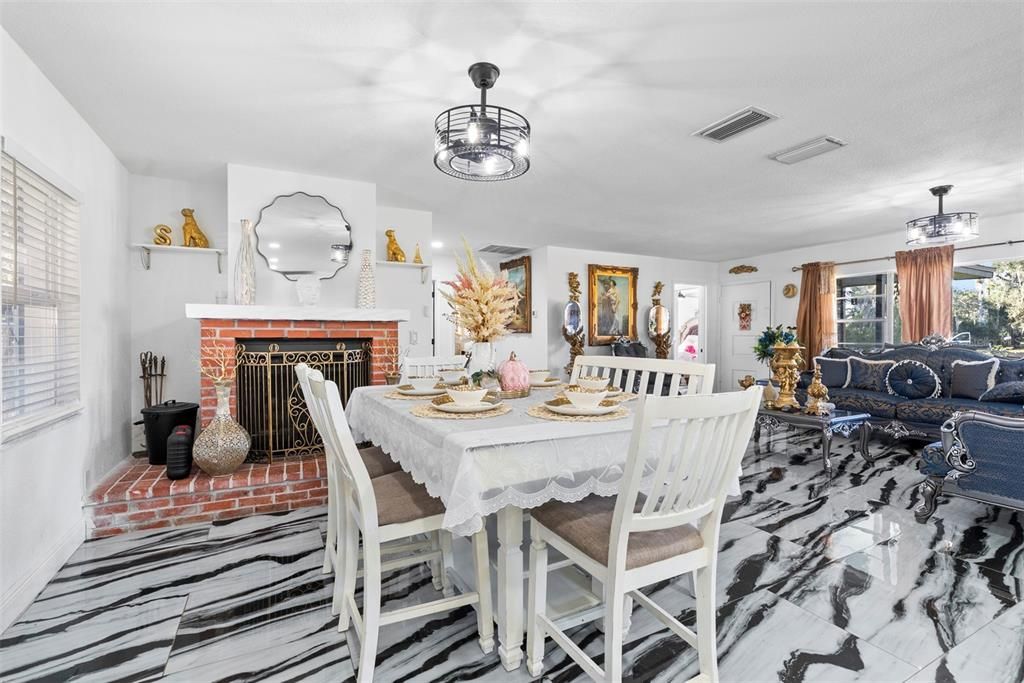 For Sale: $525,000 (3 beds, 2 baths, 1883 Square Feet)