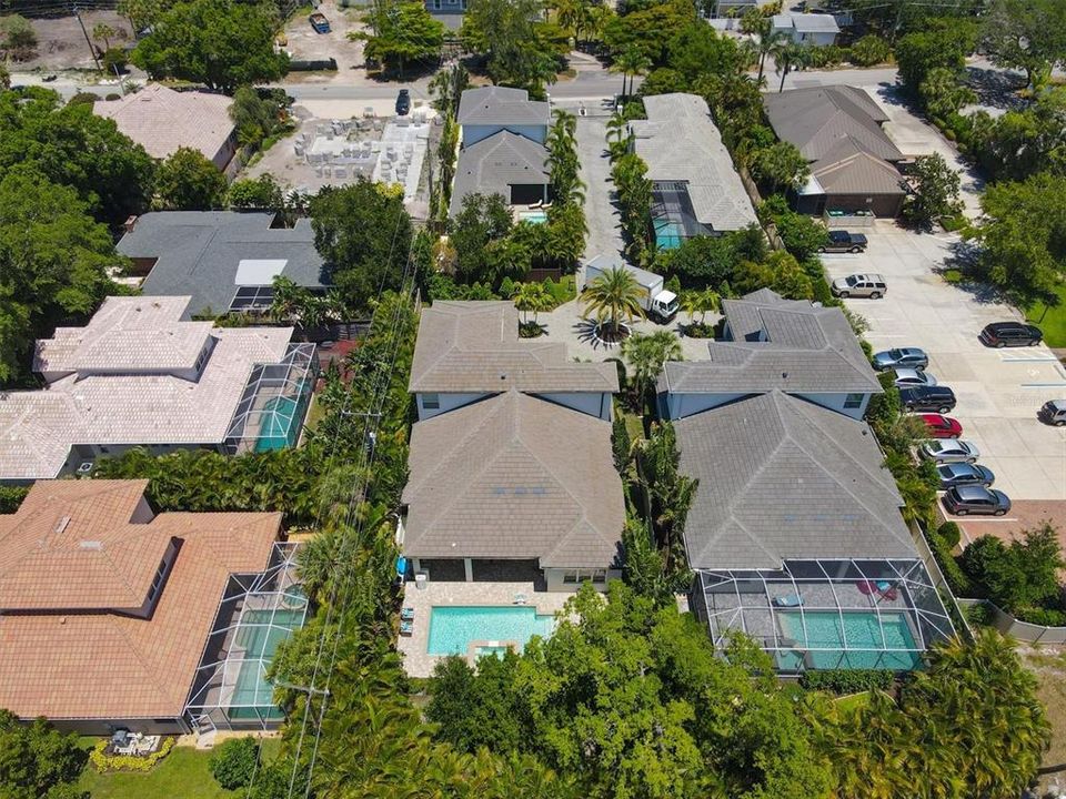 Activo con contrato: $2,625,000 (4 camas, 3 baños, 3331 Pies cuadrados)