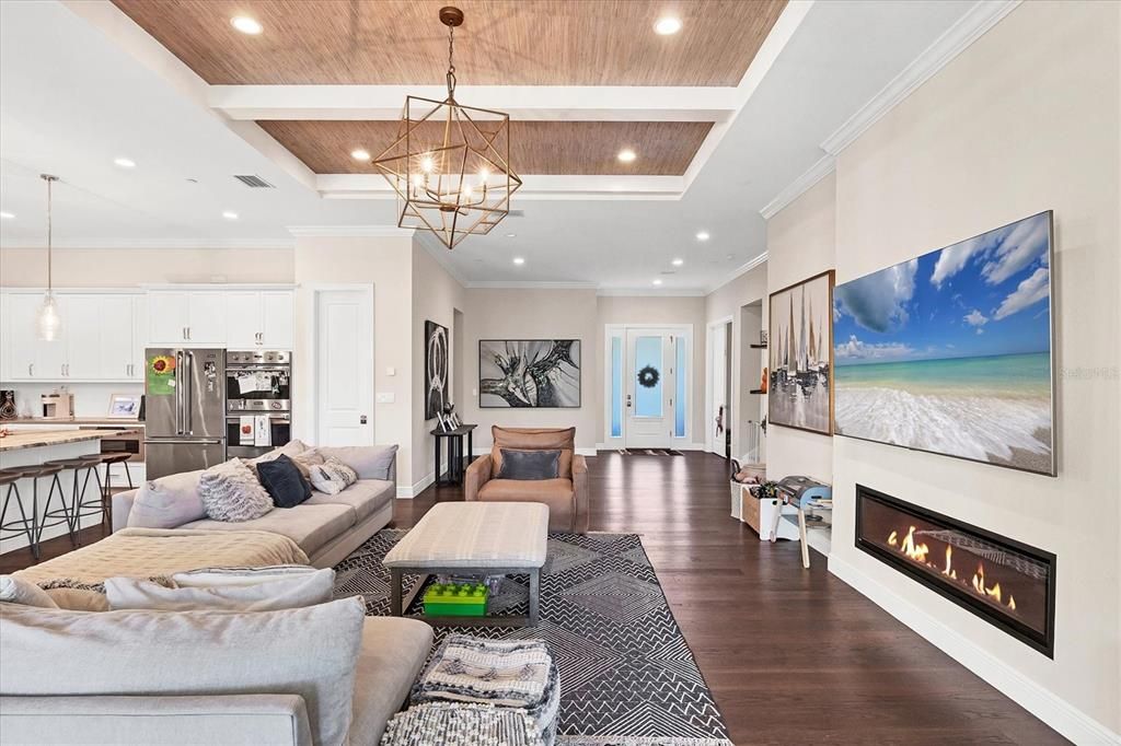 Activo con contrato: $2,625,000 (4 camas, 3 baños, 3331 Pies cuadrados)