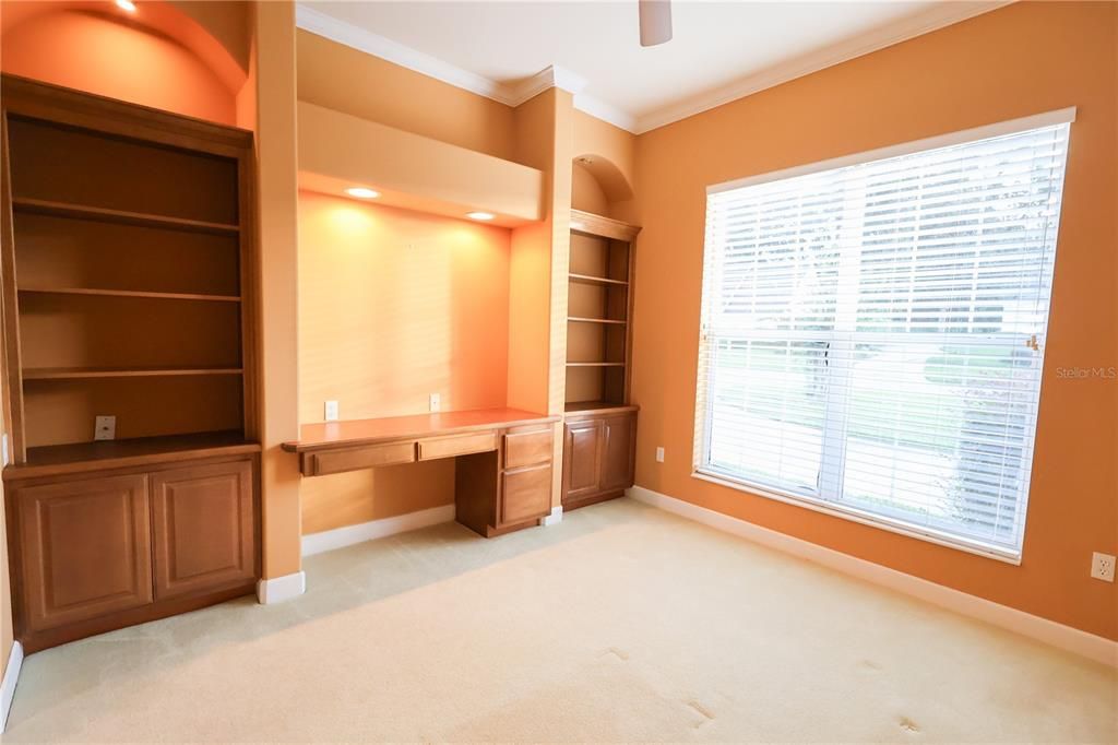 En Venta: $675,000 (3 camas, 2 baños, 3725 Pies cuadrados)