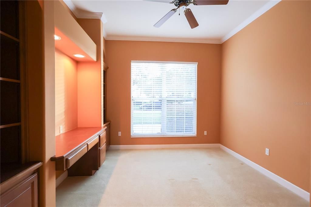 En Venta: $675,000 (3 camas, 2 baños, 3725 Pies cuadrados)