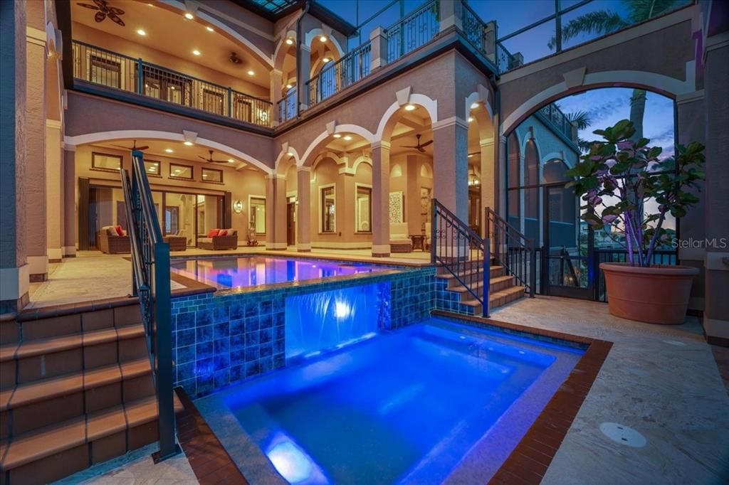 For Sale: $3,500,000 (6 beds, 7 baths, 5590 Square Feet)