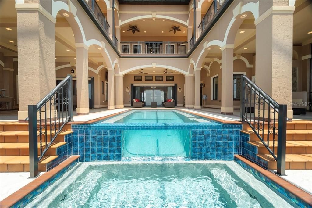 For Sale: $3,500,000 (6 beds, 7 baths, 5590 Square Feet)