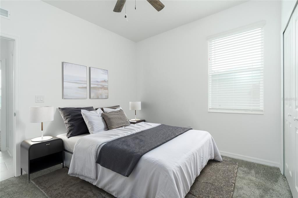 待售: $399,999 (4 贝兹, 3 浴室, 2125 平方英尺)