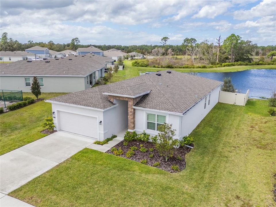 待售: $399,999 (4 贝兹, 3 浴室, 2125 平方英尺)